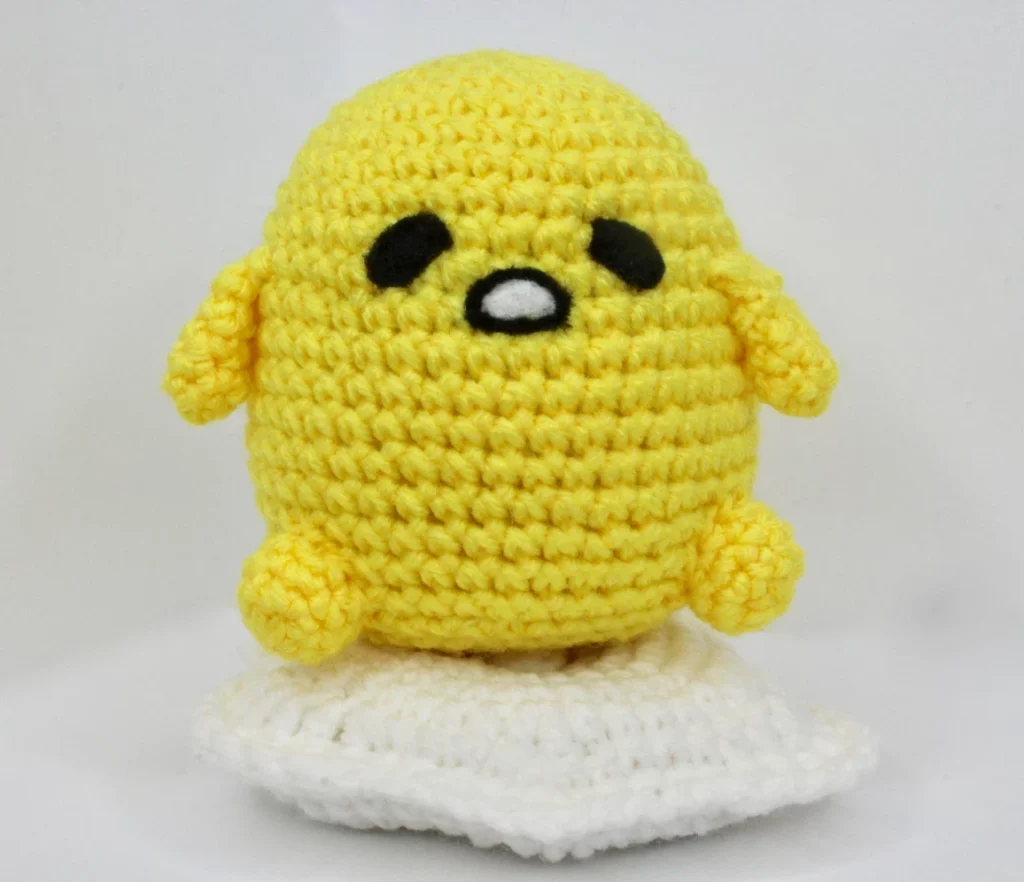 Gudetama With Egg Bed free crochet pattern