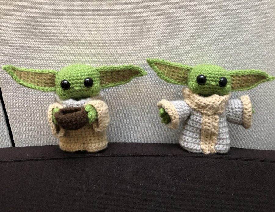 Free crochet pattern Baby Yoda from Star Wars