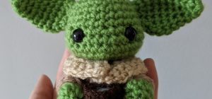 Amigurumi free pattern Baby Yoda of Star Wars