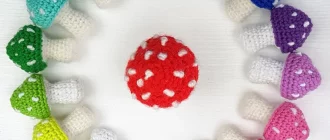 Tiny Mushrooms Toadstools free crochet pattern